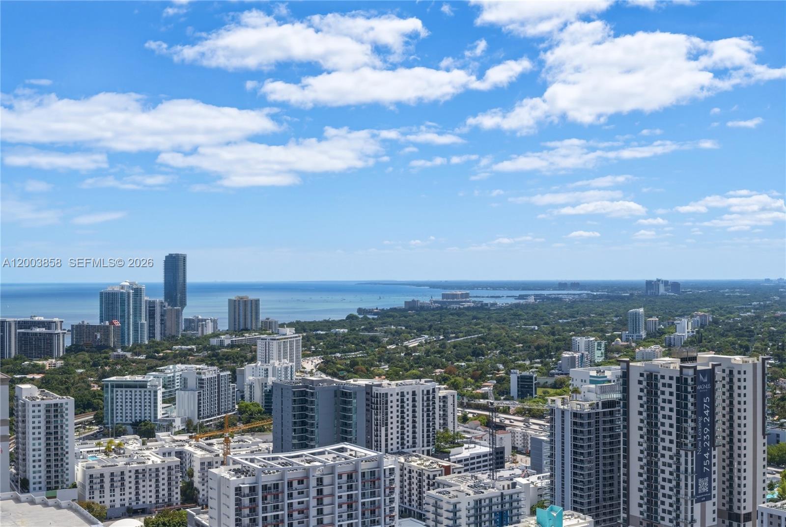 RISE CONDO - Residential