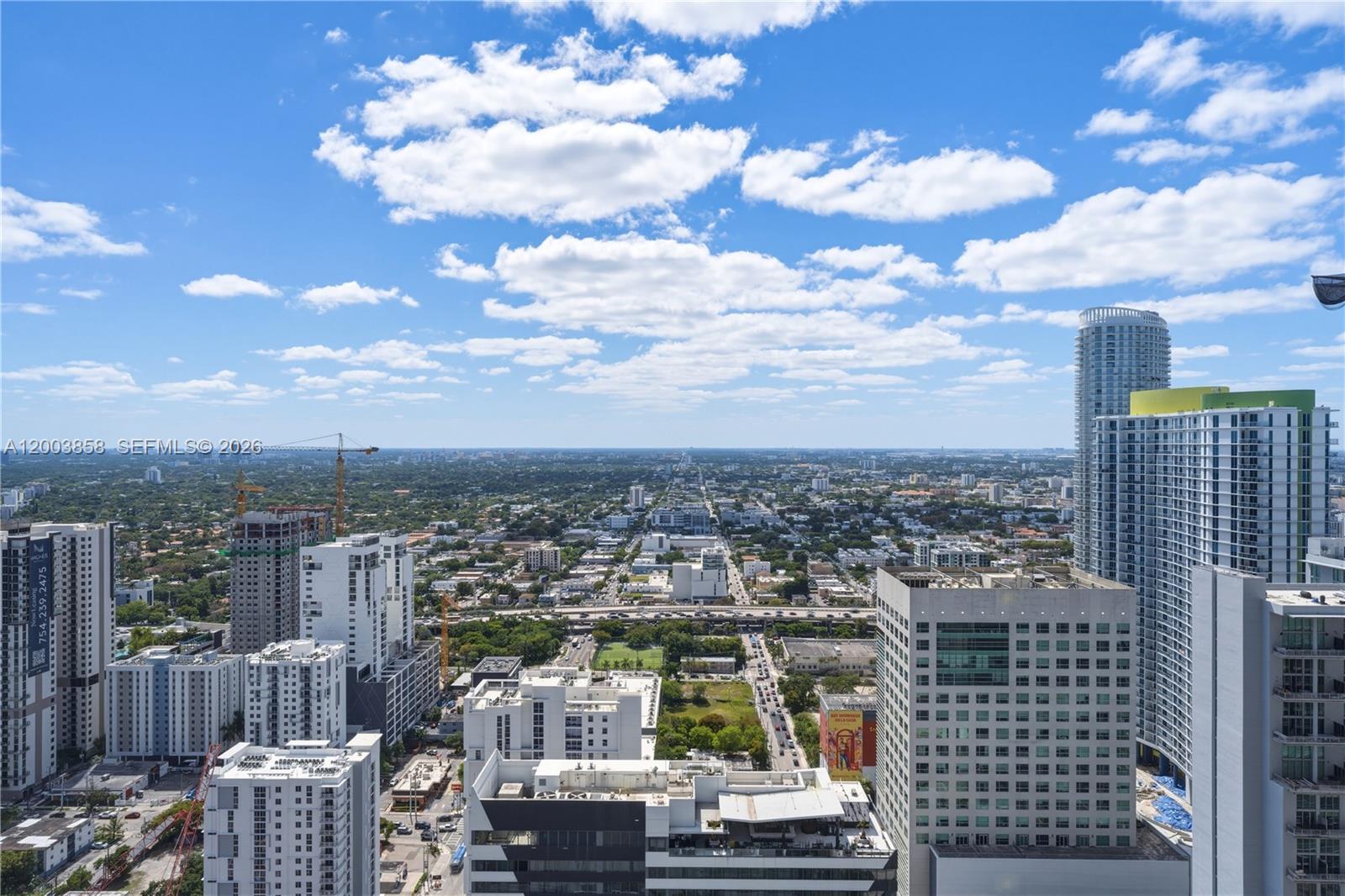 RISE CONDO - Residential