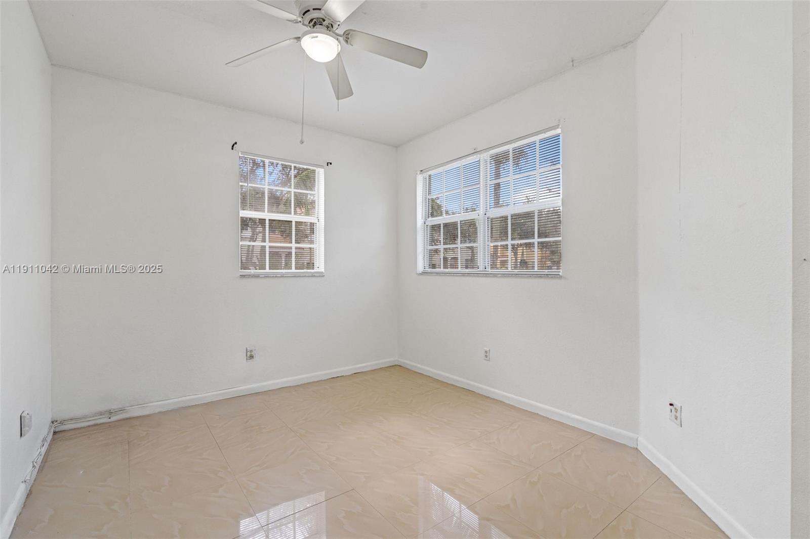 PORTOFINO VILLAS WEST - Residential