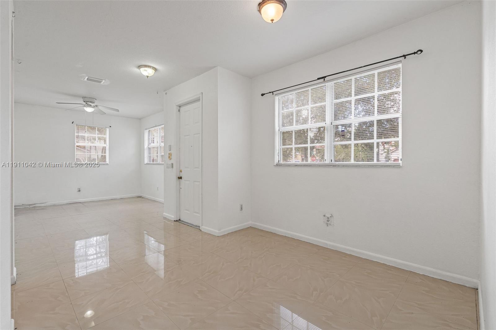 PORTOFINO VILLAS WEST - Residential