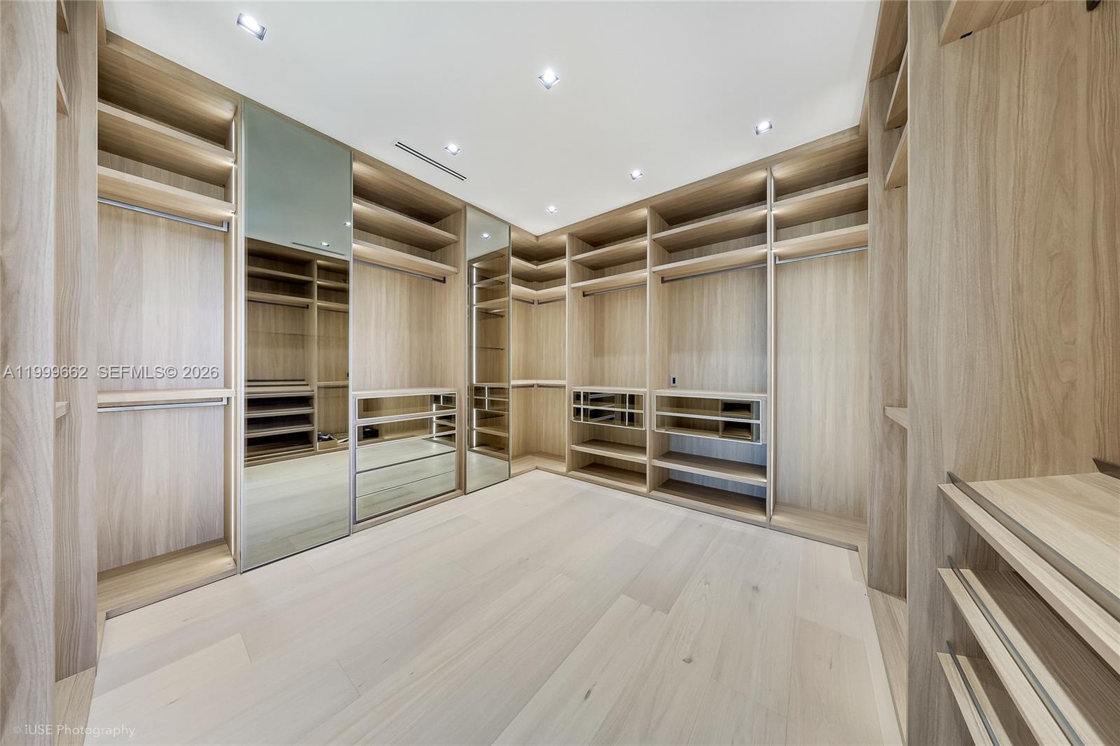 BAY POINT - Residential