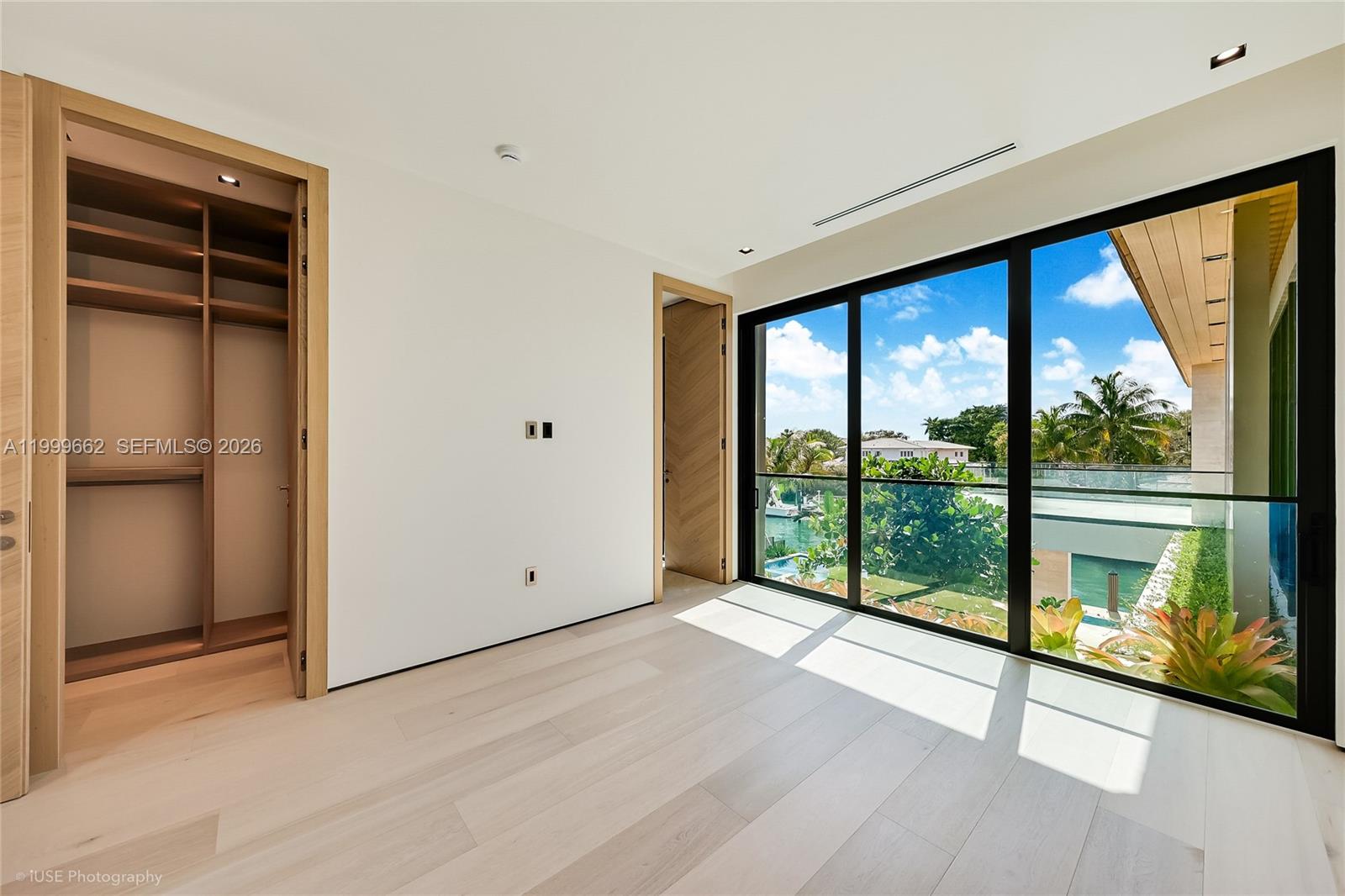 BAY POINT - Residential