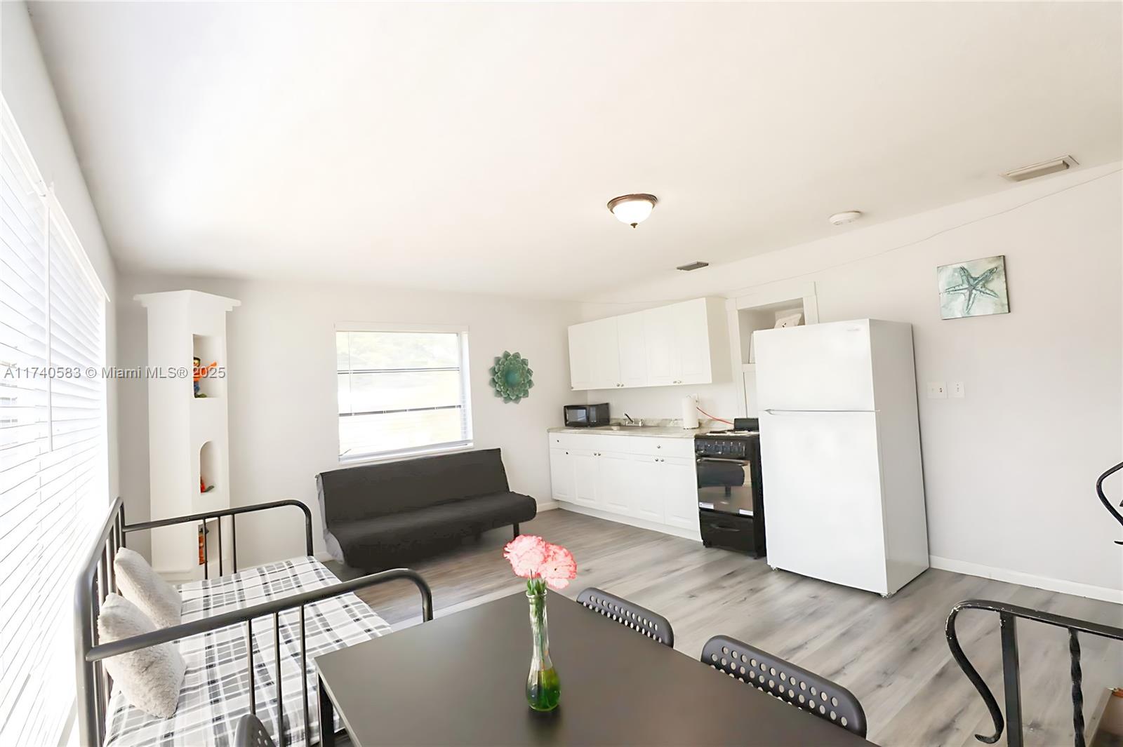 BOULEVARD HEIGHTS SEC 12 - Residential Lease