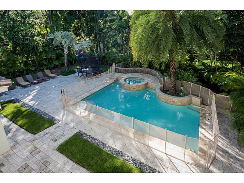 BAY POINT - Residential