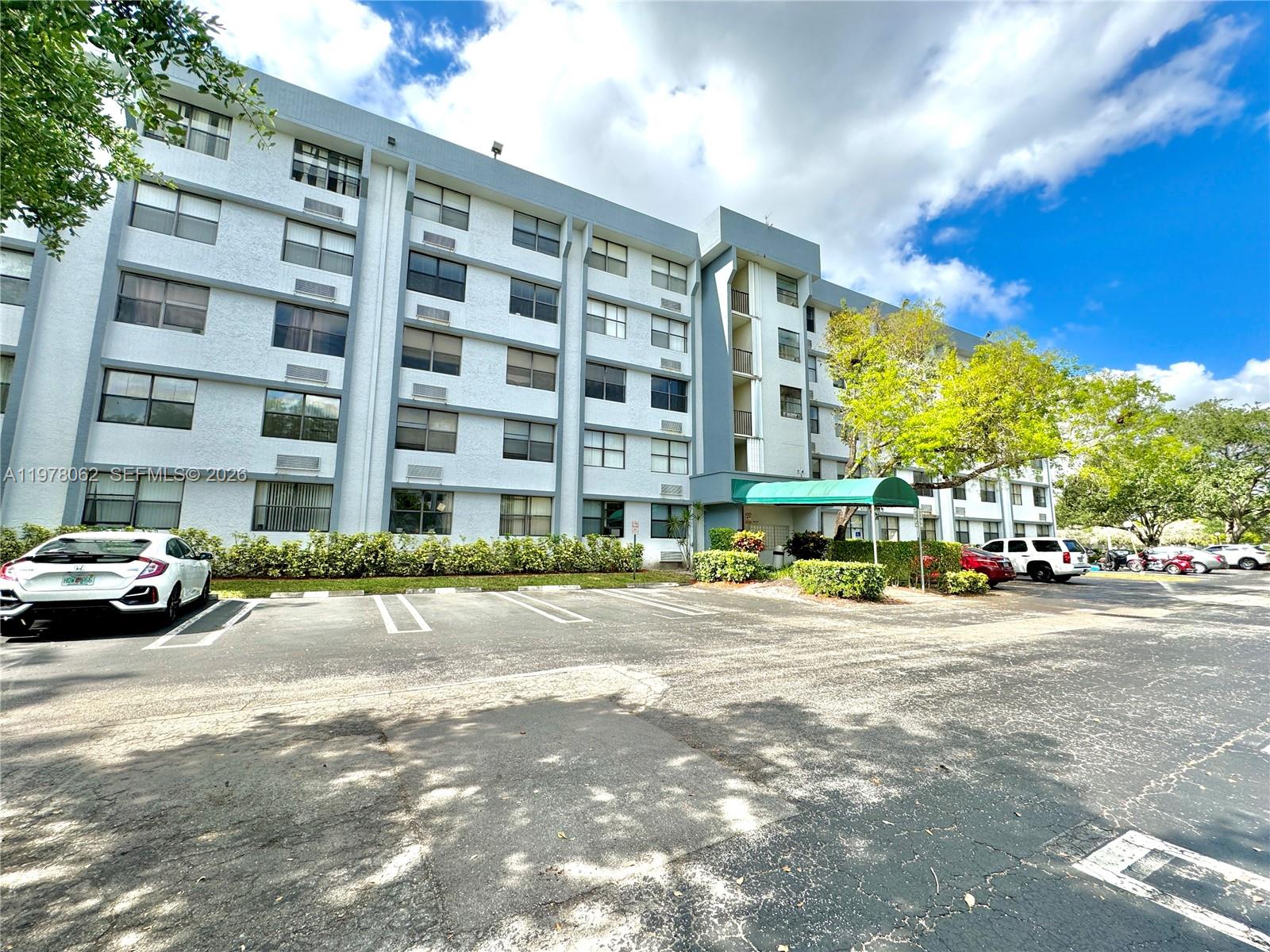 CORAL SPRINGS TOWER CLUB - Residential Lease