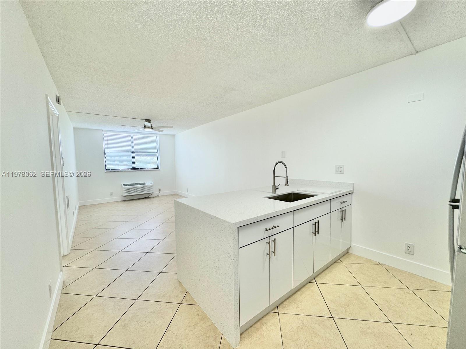 CORAL SPRINGS TOWER CLUB - Residential Lease