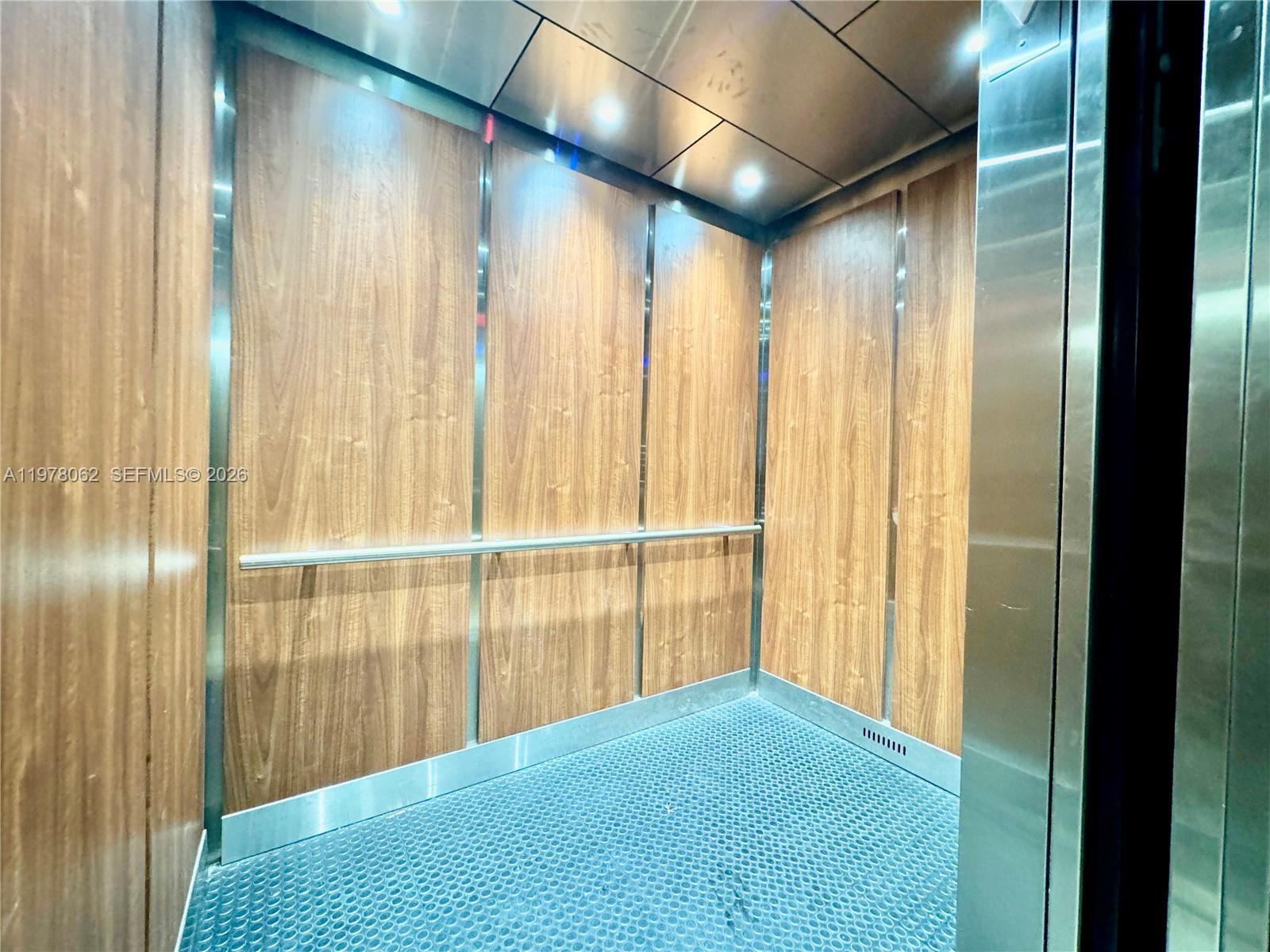 CORAL SPRINGS TOWER CLUB - Residential Lease