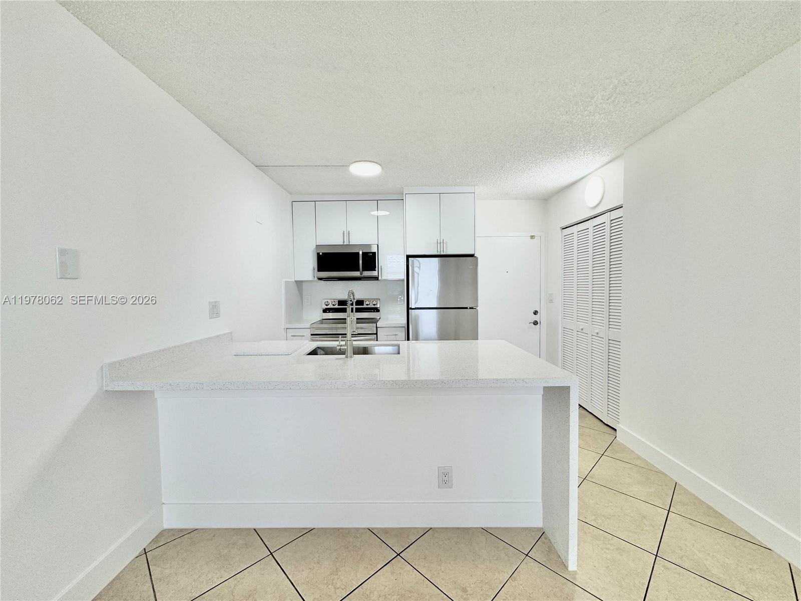 CORAL SPRINGS TOWER CLUB - Residential Lease