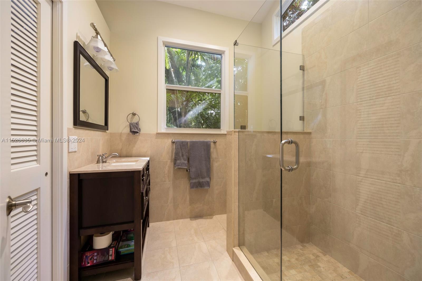 BISCAYNE PARK TERR - Residential