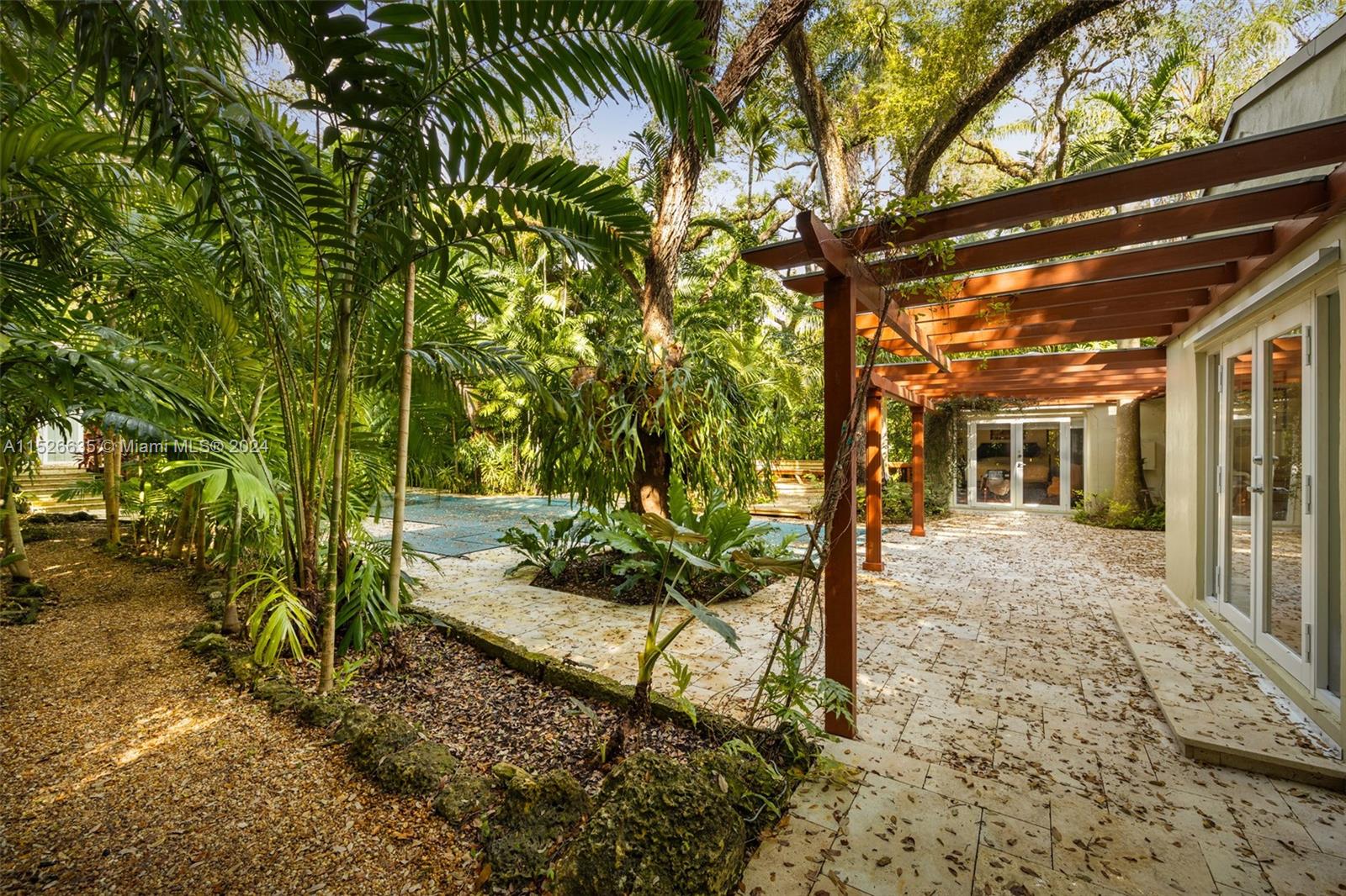 BISCAYNE PARK TERR - Residential