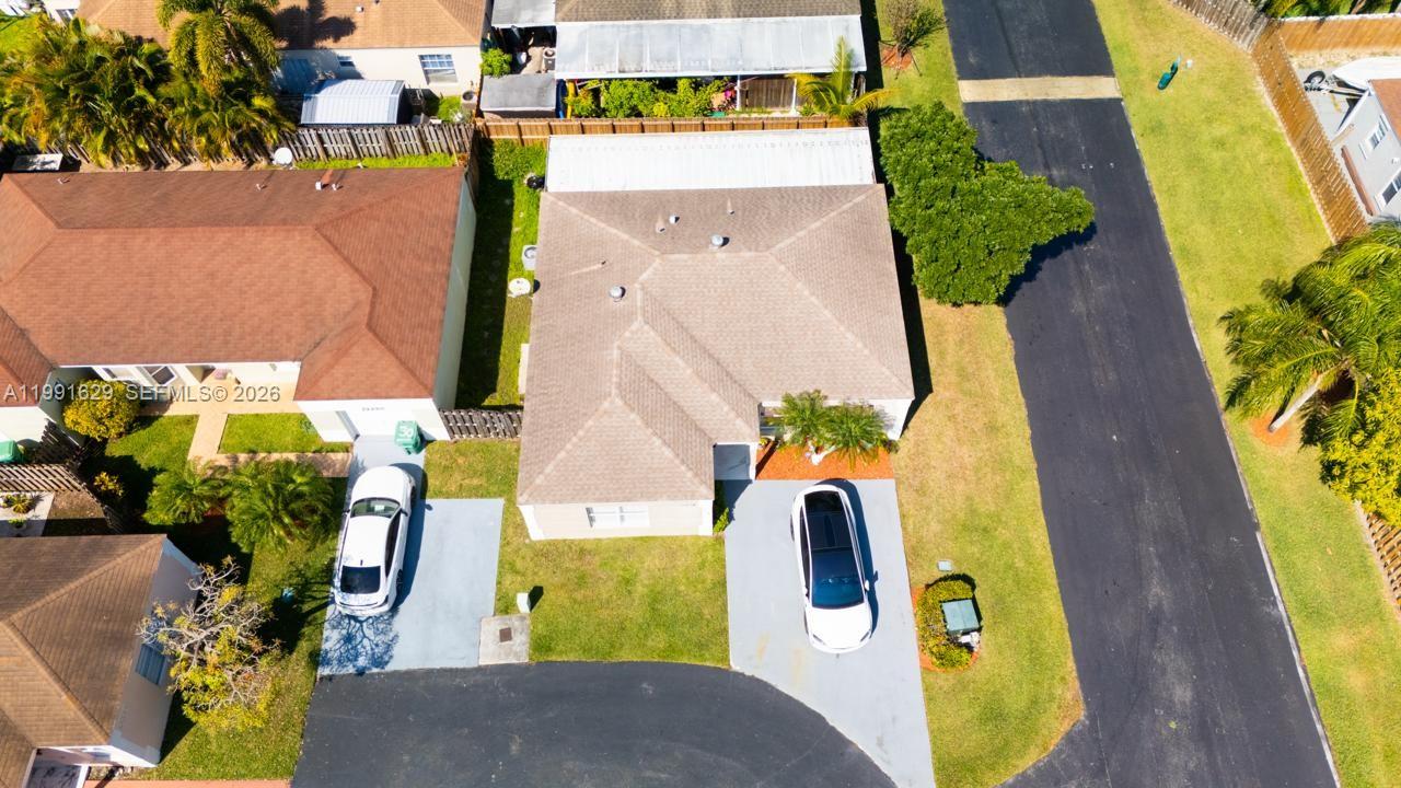 LAKES BY THE BAY SEC 5 - Residential