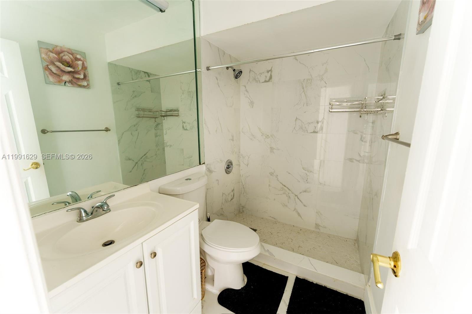 LAKES BY THE BAY SEC 5 - Residential