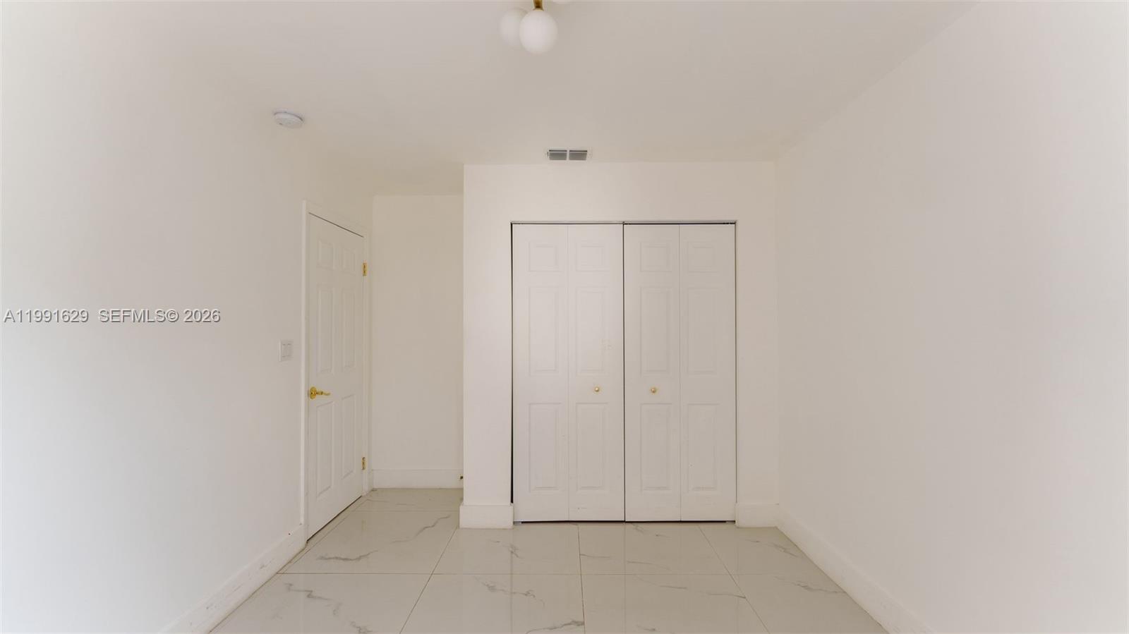 LAKES BY THE BAY SEC 5 - Residential