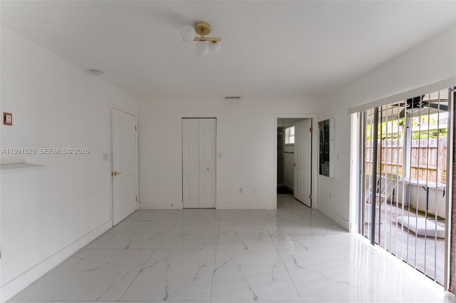 LAKES BY THE BAY SEC 5 - Residential