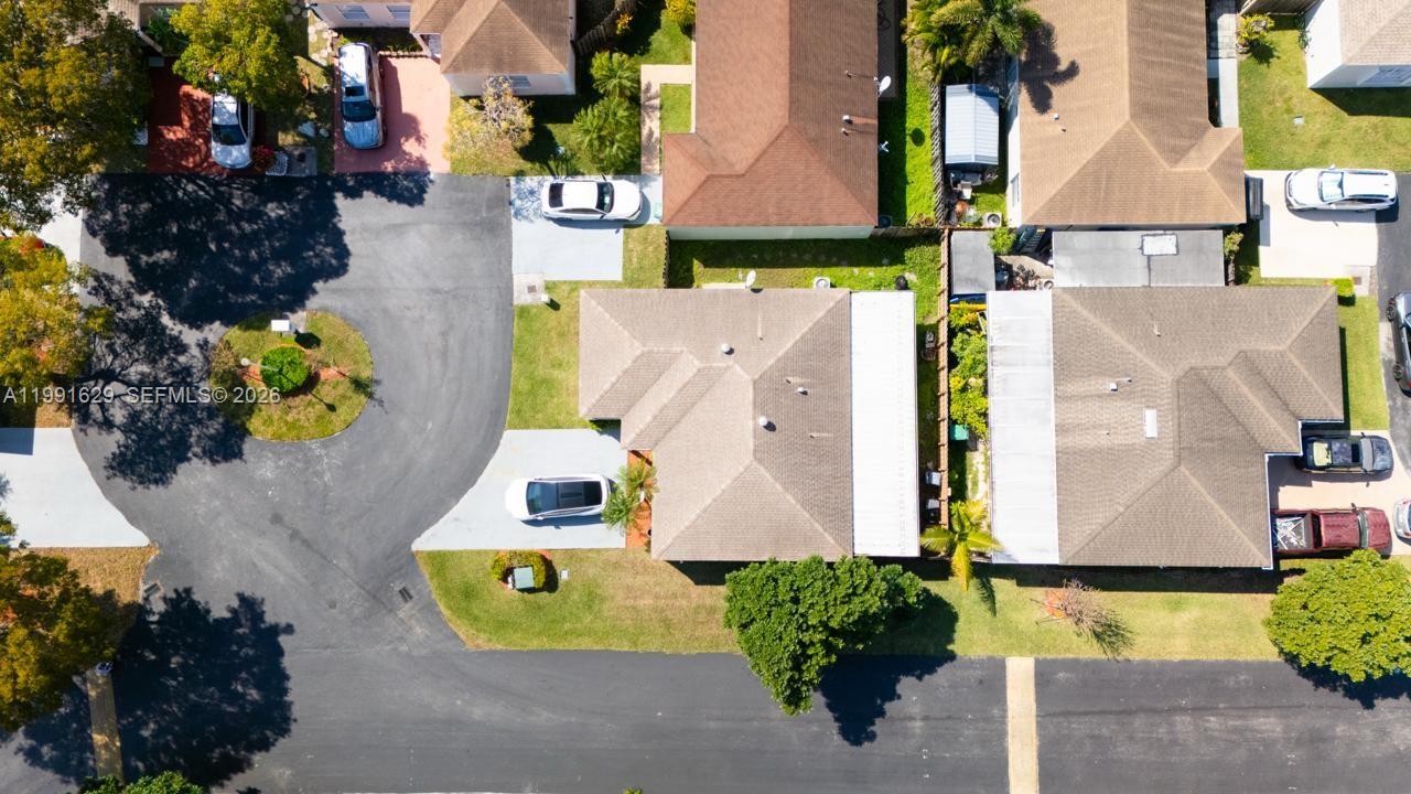 LAKES BY THE BAY SEC 5 - Residential