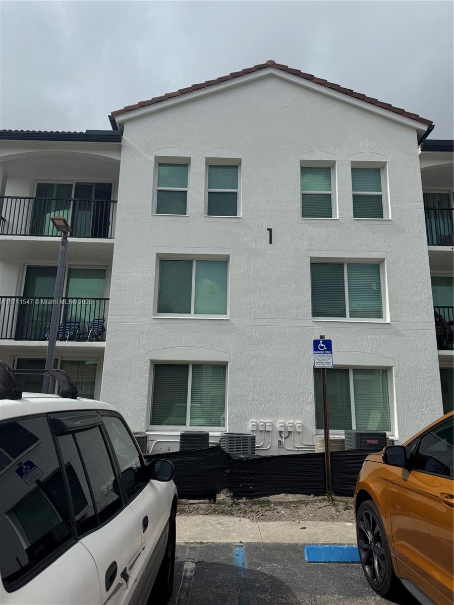 VILLA DEL SOL CONDO - Residential Lease