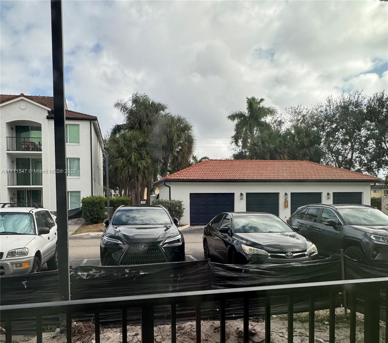 VILLA DEL SOL CONDO - Residential Lease