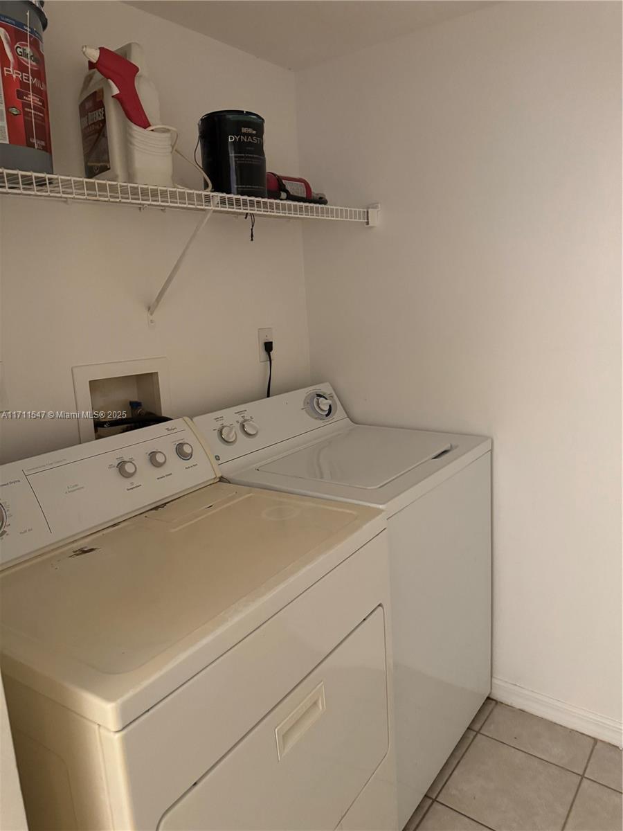 VILLA DEL SOL CONDO - Residential Lease