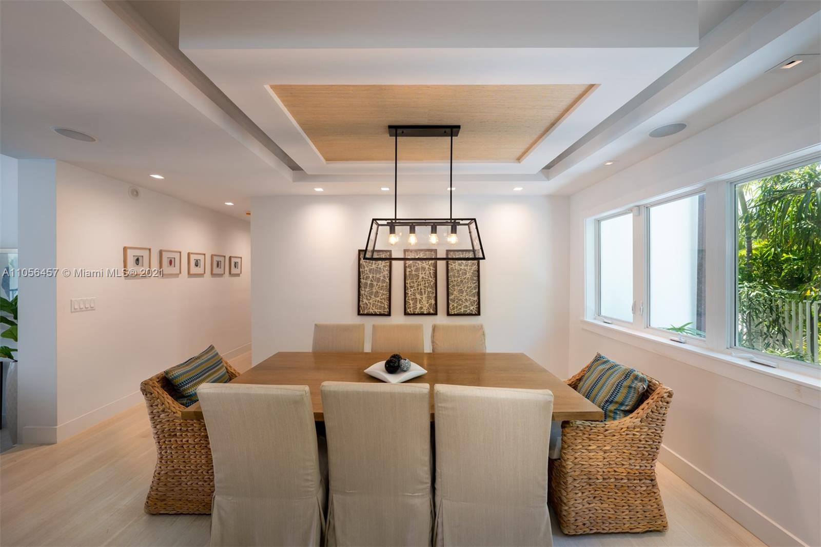 HOLIDAY COLONY - Residential