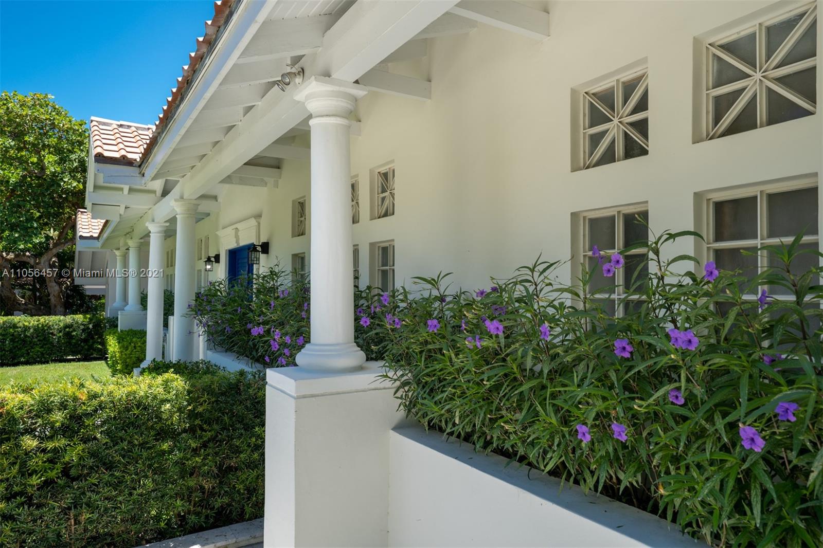 HOLIDAY COLONY - Residential