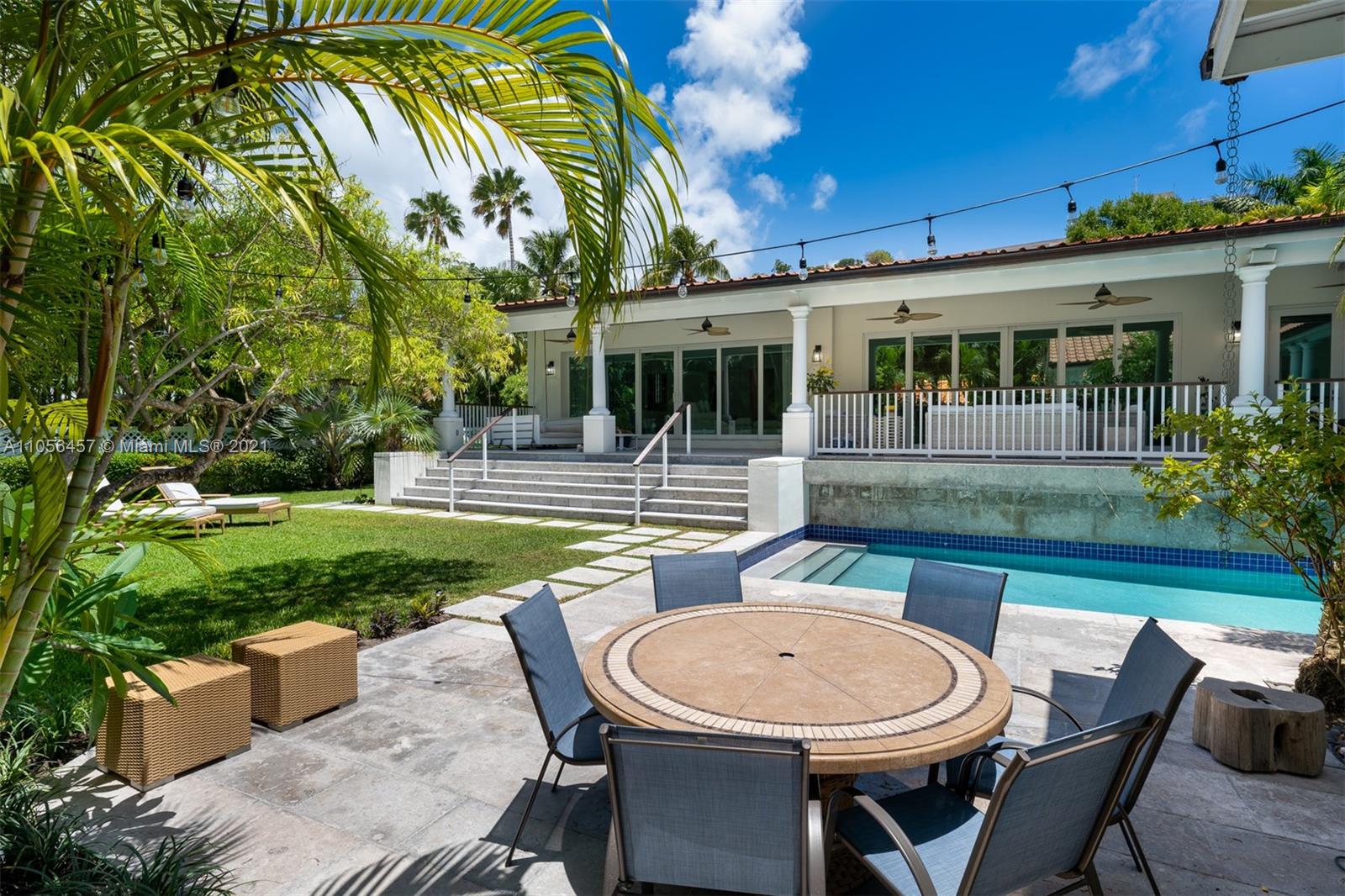 HOLIDAY COLONY - Residential