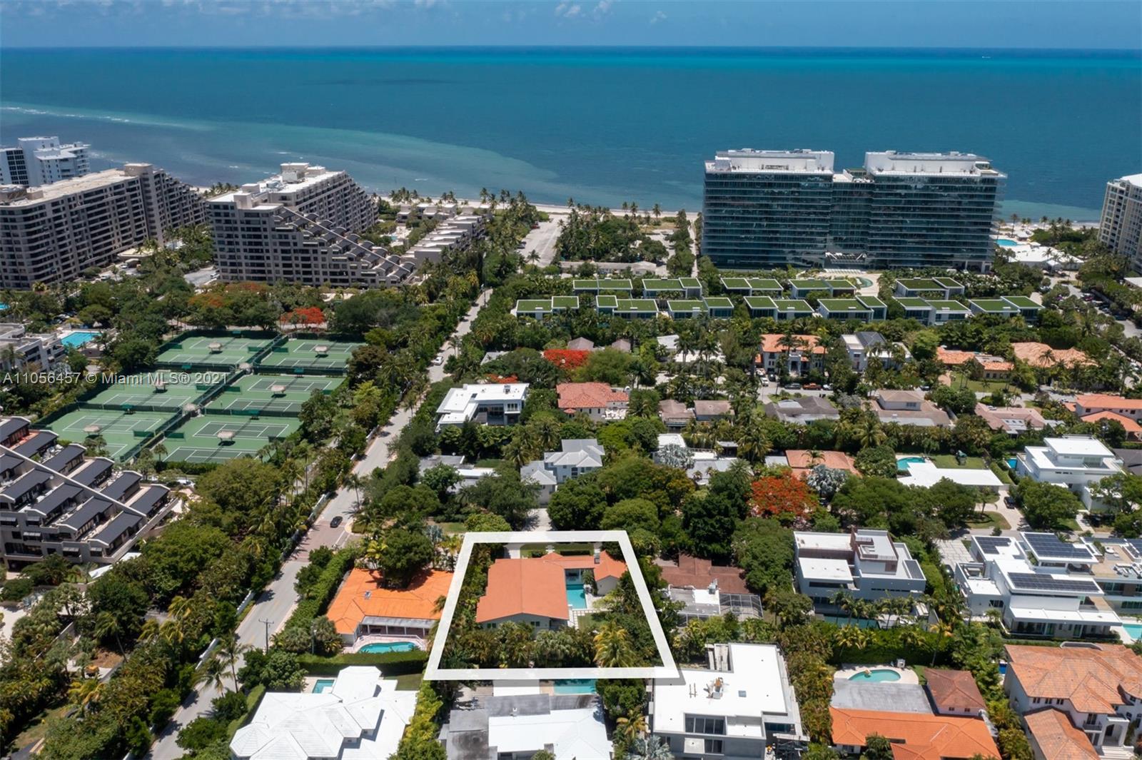 HOLIDAY COLONY - Residential