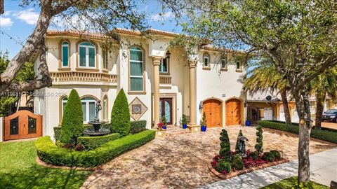 7851 NW 166th Ter Miami Lakes FL 33016