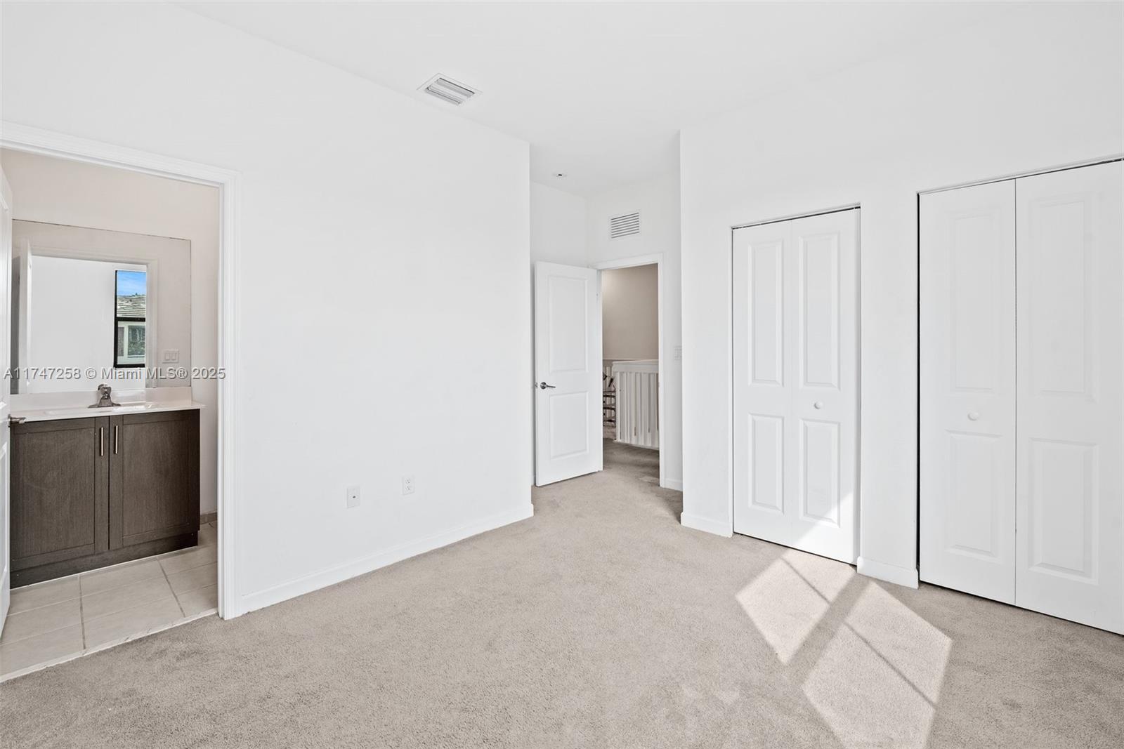 ENCLAVE SOUTH PHASE 2 - Residential