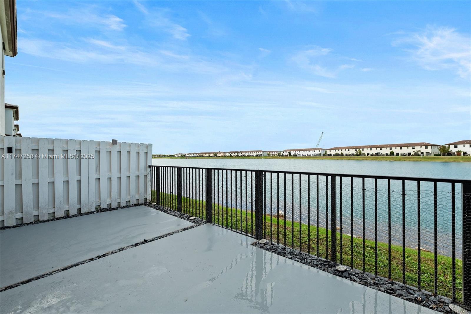 ENCLAVE SOUTH PHASE 2 - Residential