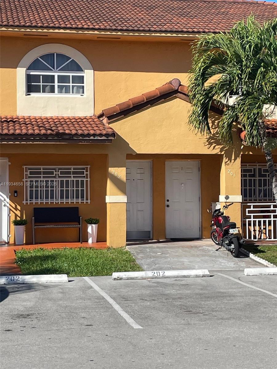 7762 W 34th Ln 18-202