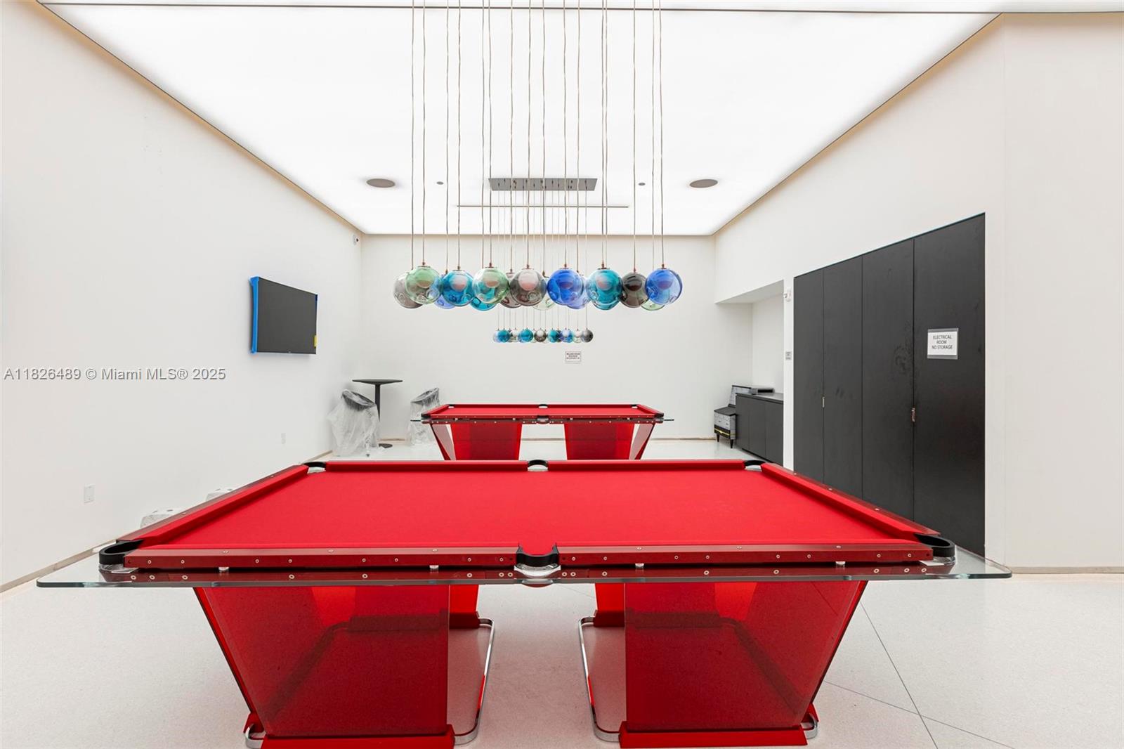 NORTH BISCAYNE BEACH AMEN - Residential