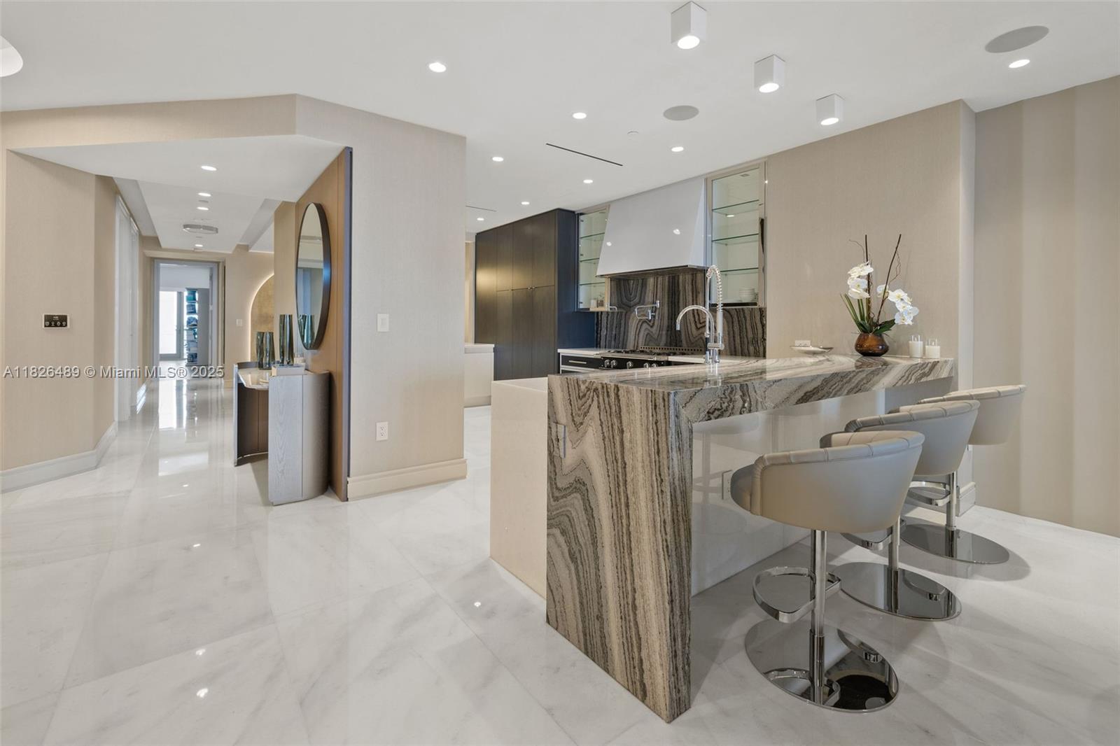 NORTH BISCAYNE BEACH AMEN - Residential