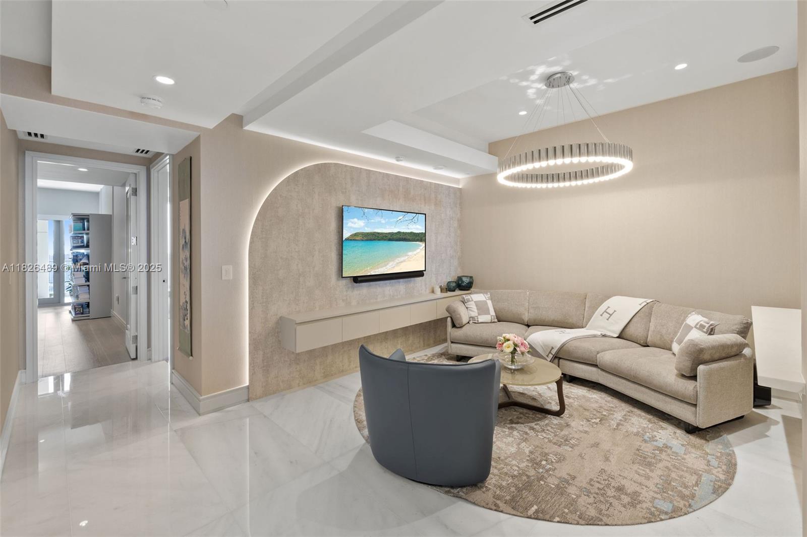 NORTH BISCAYNE BEACH AMEN - Residential