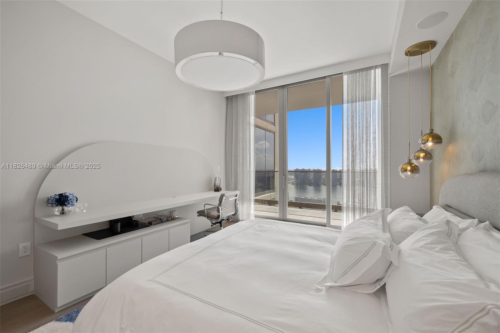 NORTH BISCAYNE BEACH AMEN - Residential