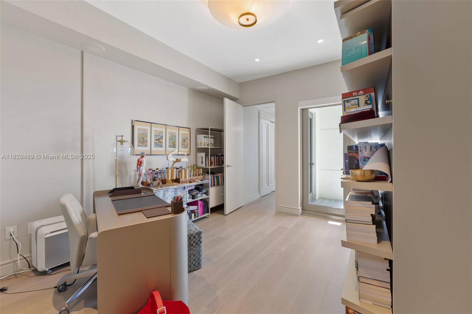 NORTH BISCAYNE BEACH AMEN - Residential