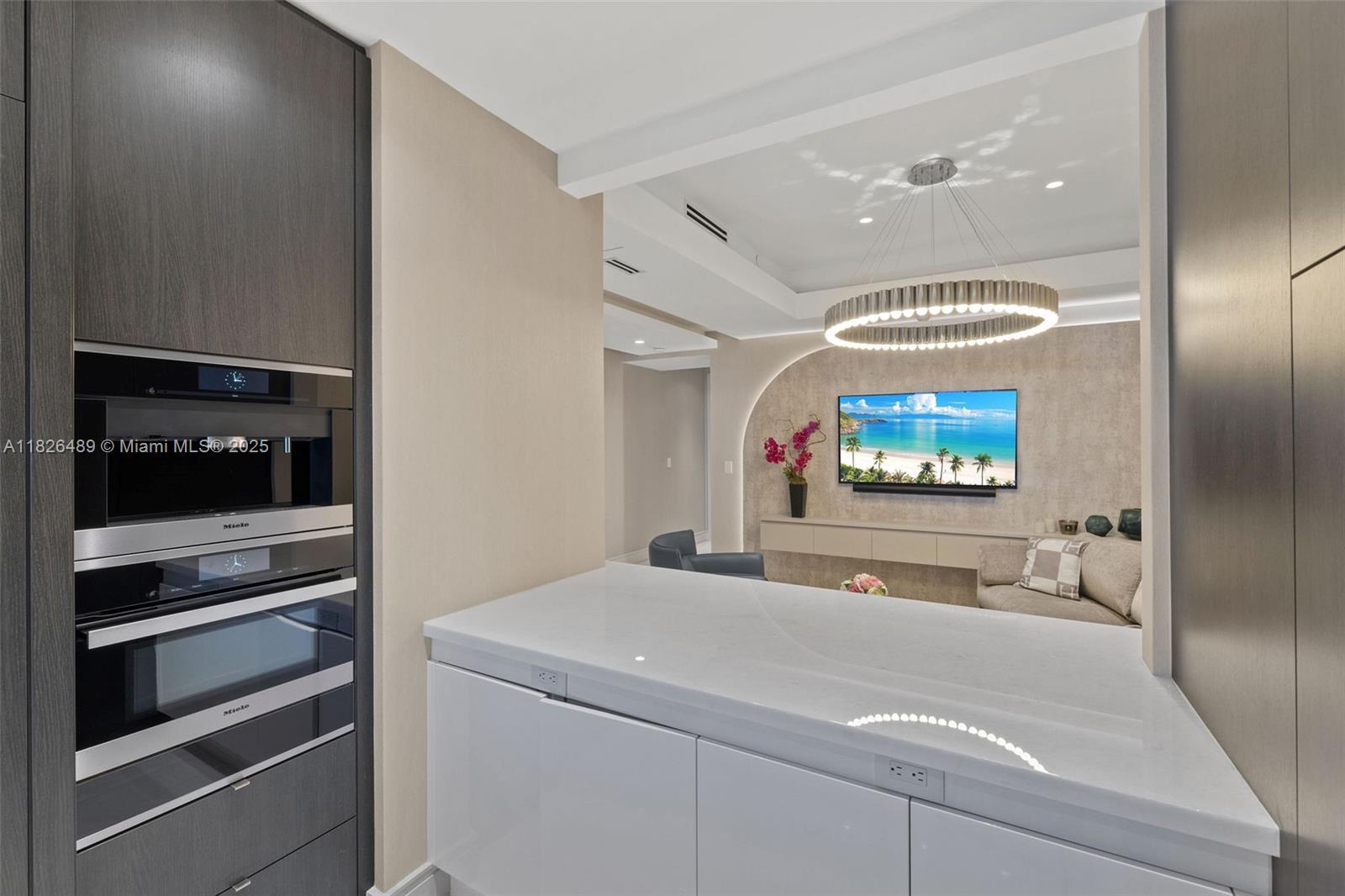 NORTH BISCAYNE BEACH AMEN - Residential