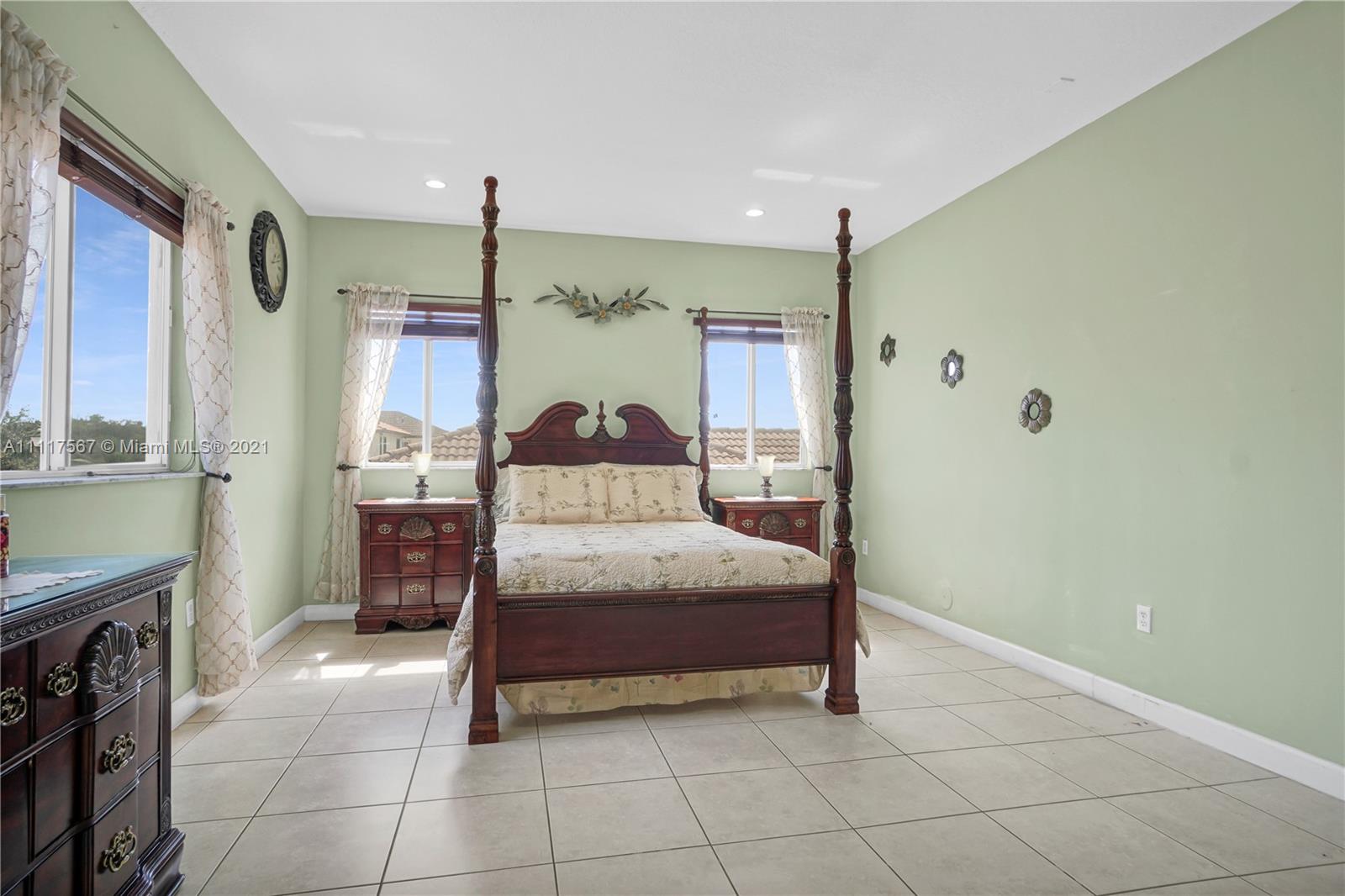 EFM ESTATES SECTIONS TWO - Residential