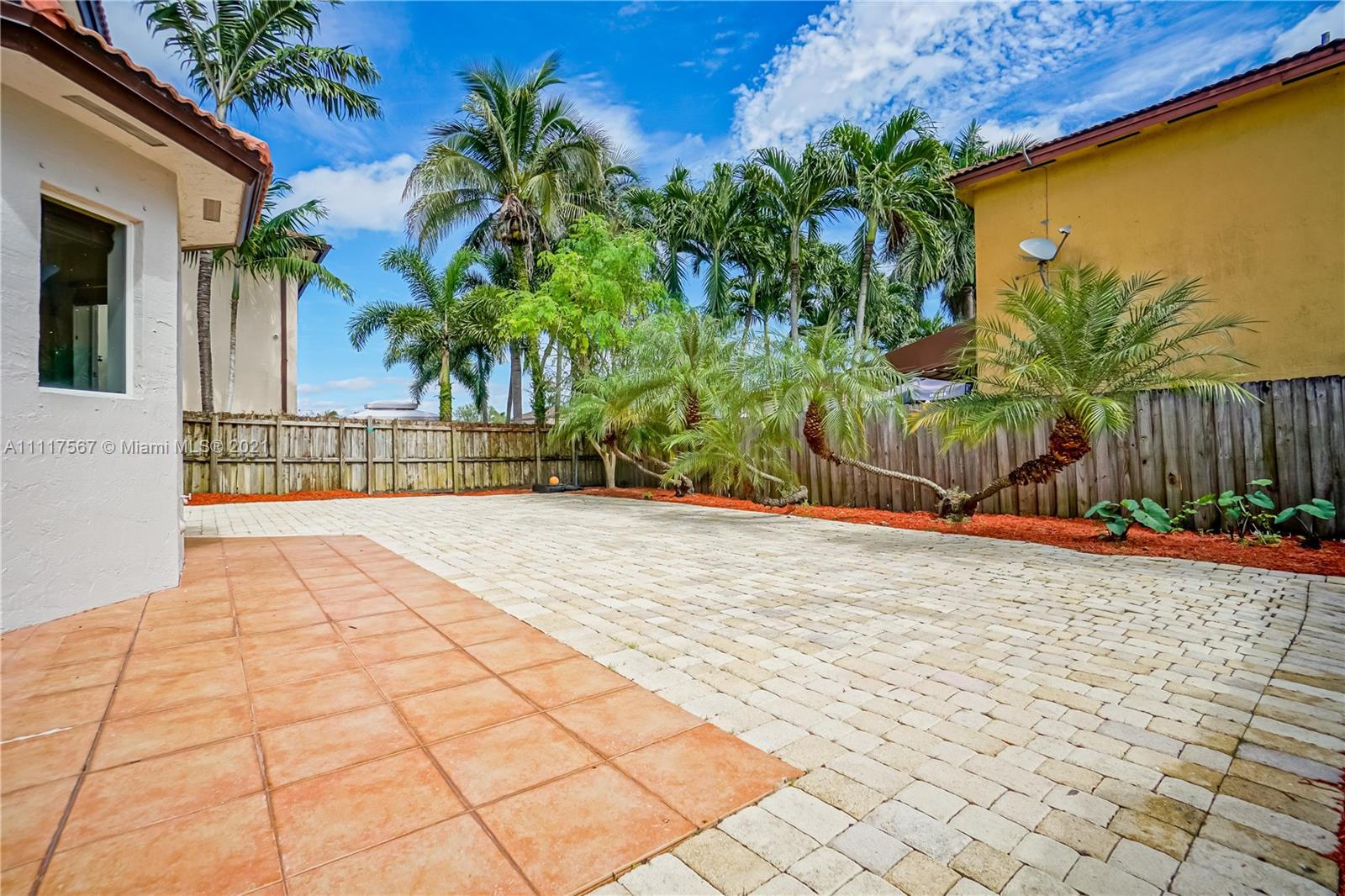 EFM ESTATES SECTIONS TWO - Residential