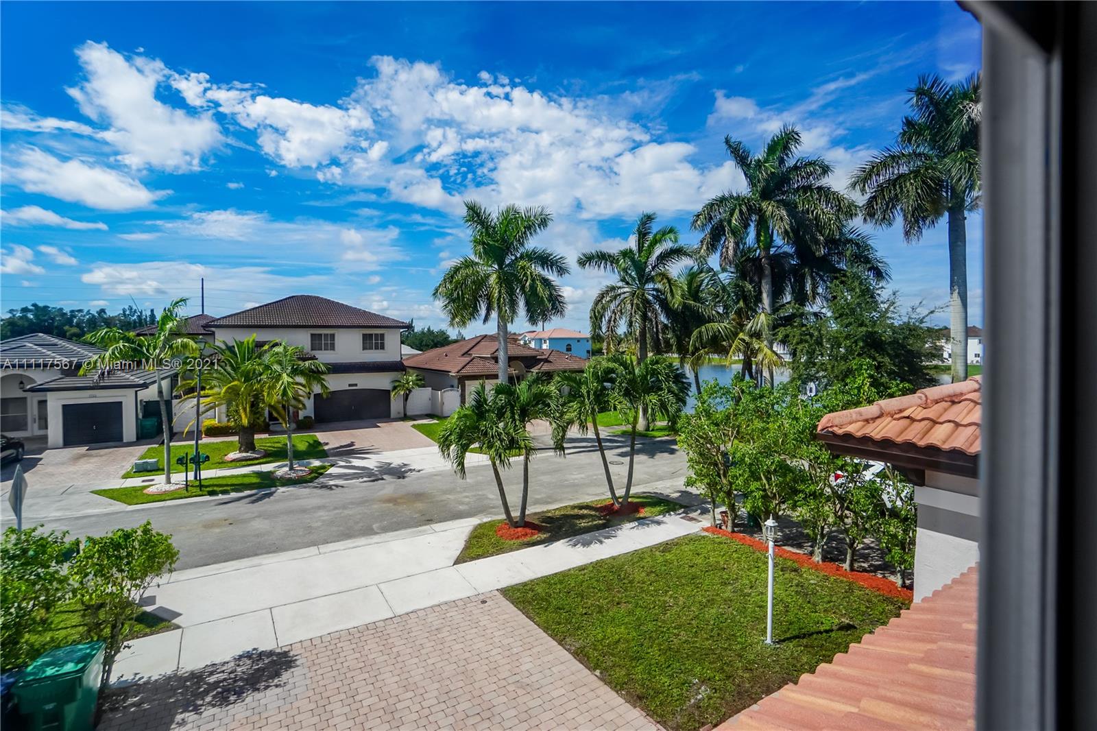 EFM ESTATES SECTIONS TWO - Residential