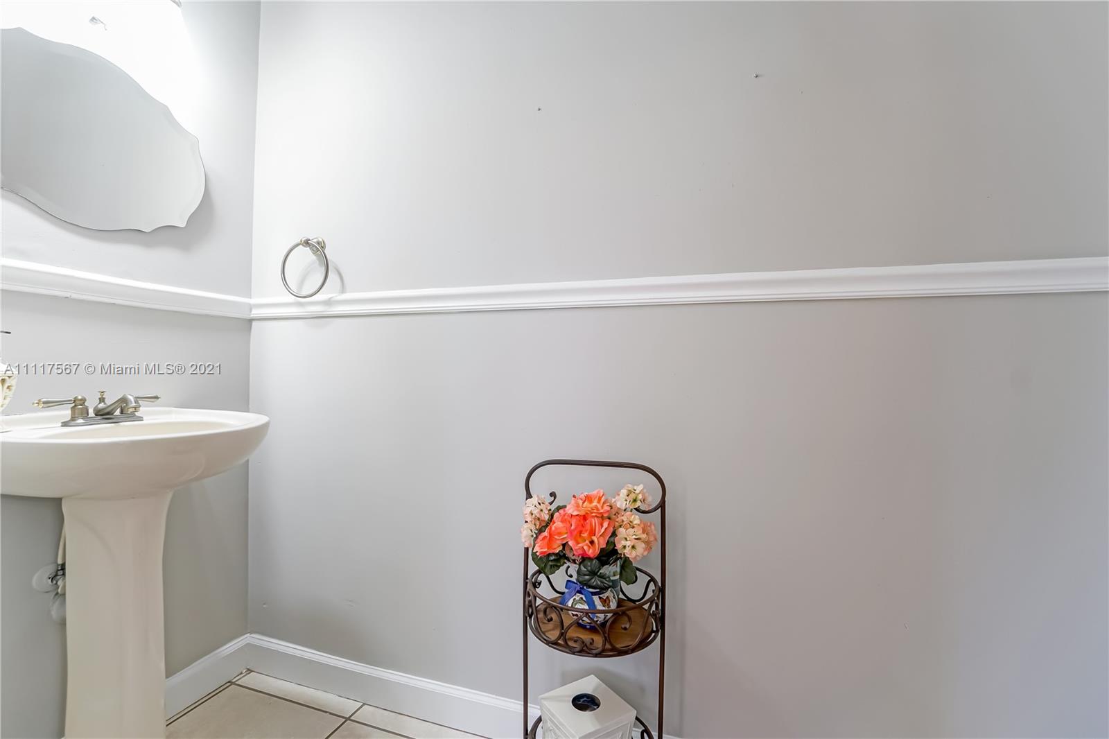 EFM ESTATES SECTIONS TWO - Residential