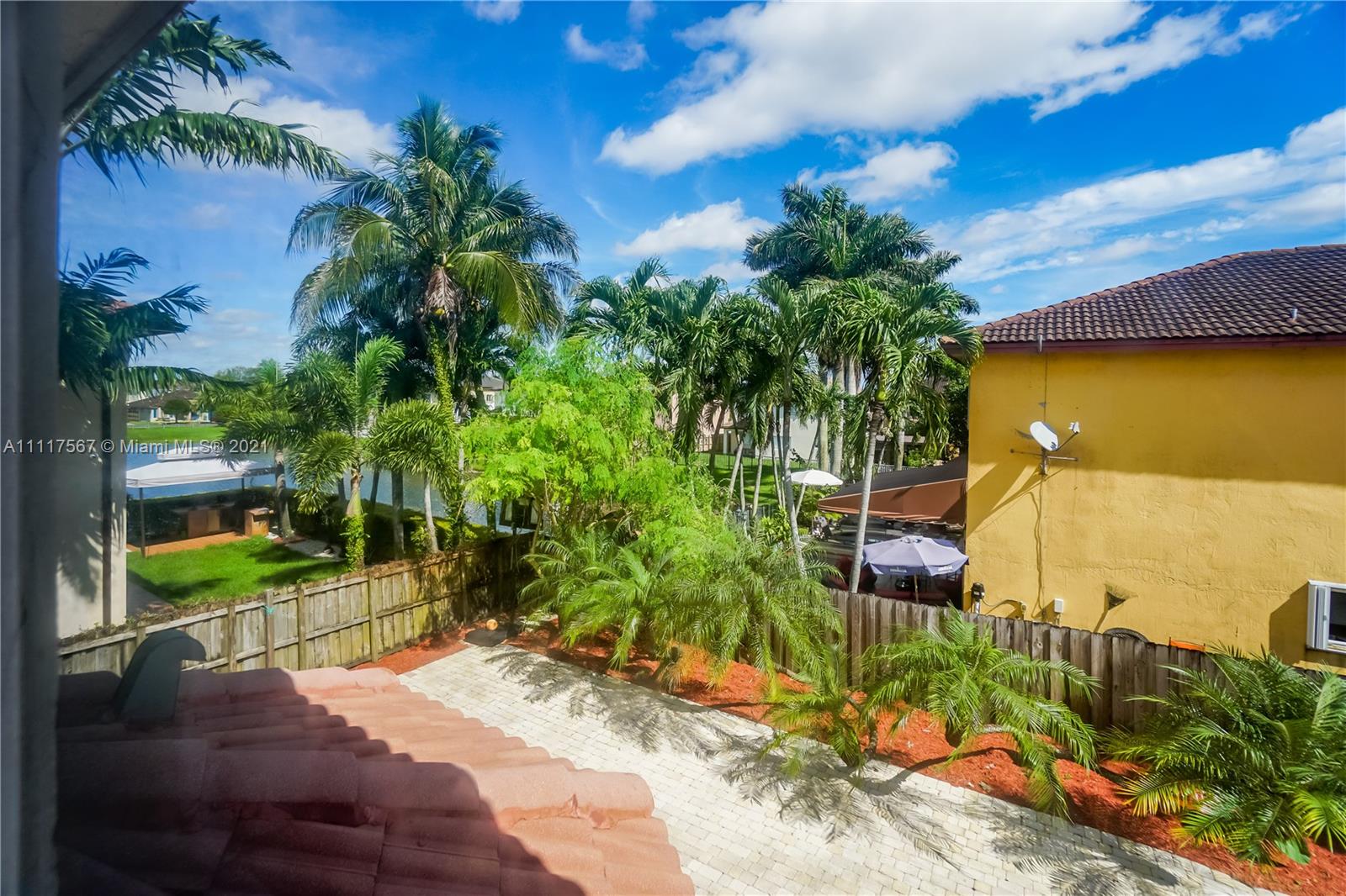 EFM ESTATES SECTIONS TWO - Residential