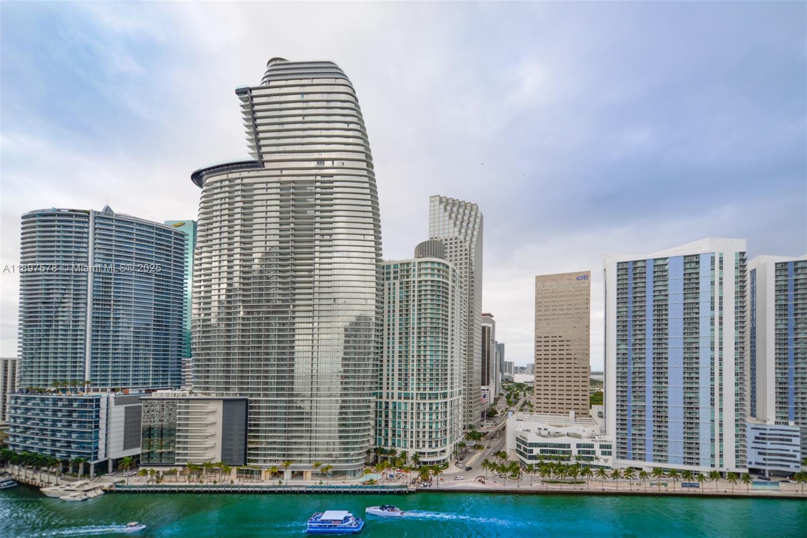 901 Brickell Key Blvd 2207