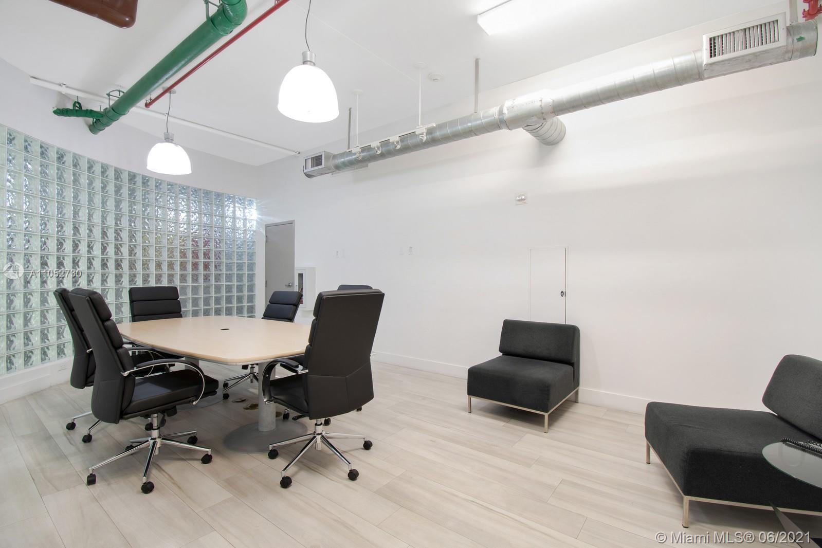 Uptown Marina Lofts - Residential