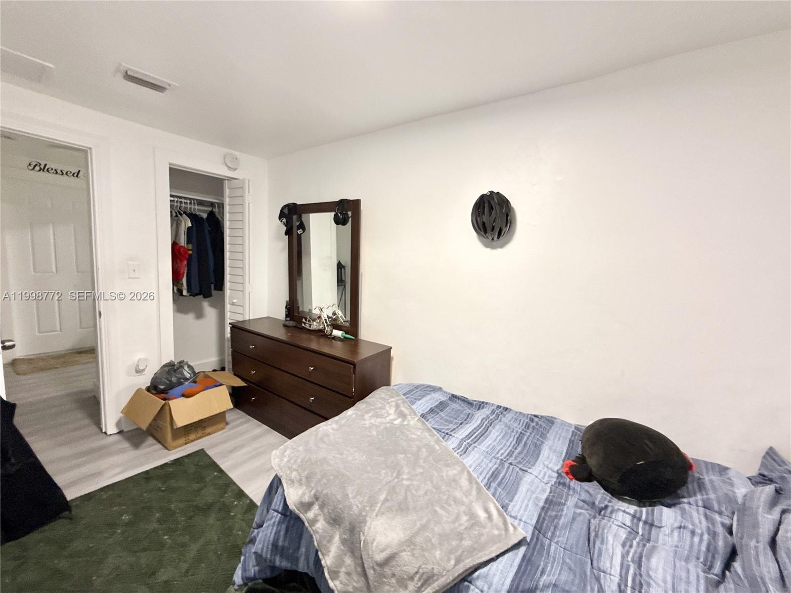 7TH AVENUE HIGHLANDS - Residential Lease