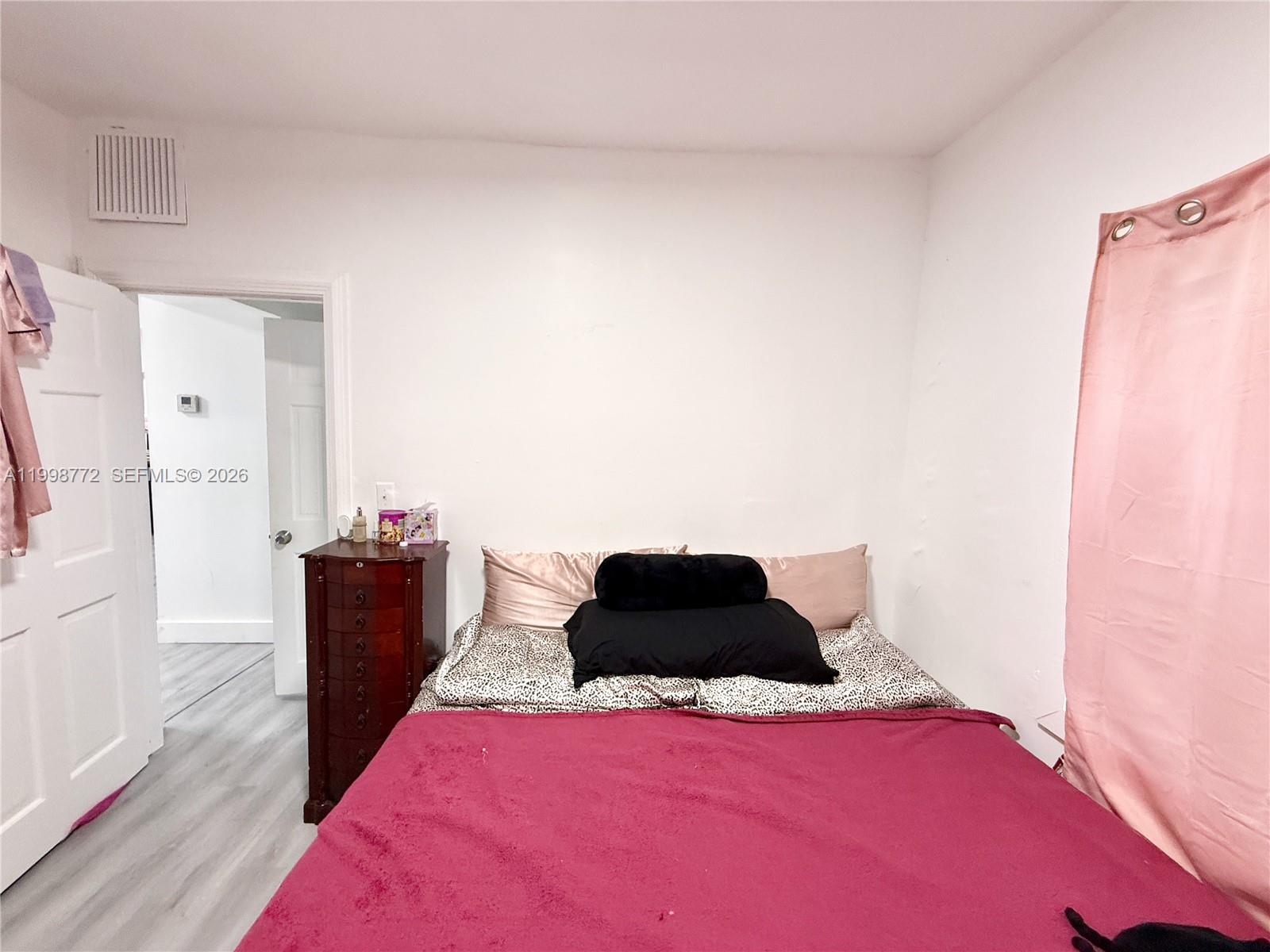 7TH AVENUE HIGHLANDS - Residential Lease