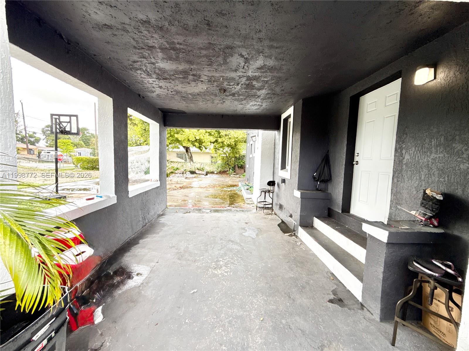 7TH AVENUE HIGHLANDS - Residential Lease