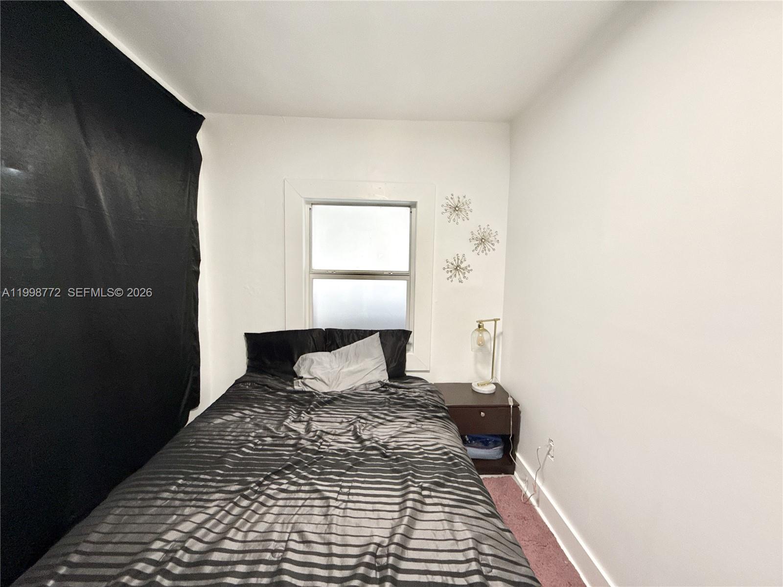 7TH AVENUE HIGHLANDS - Residential Lease