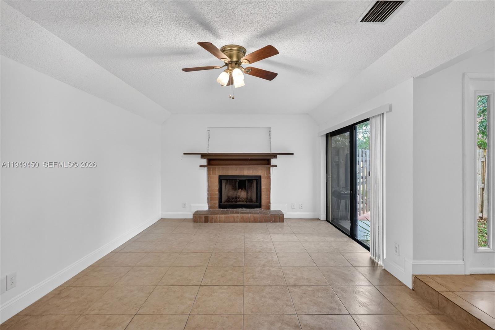 CEDAR GARDENS TOWNHOUSES - Residential