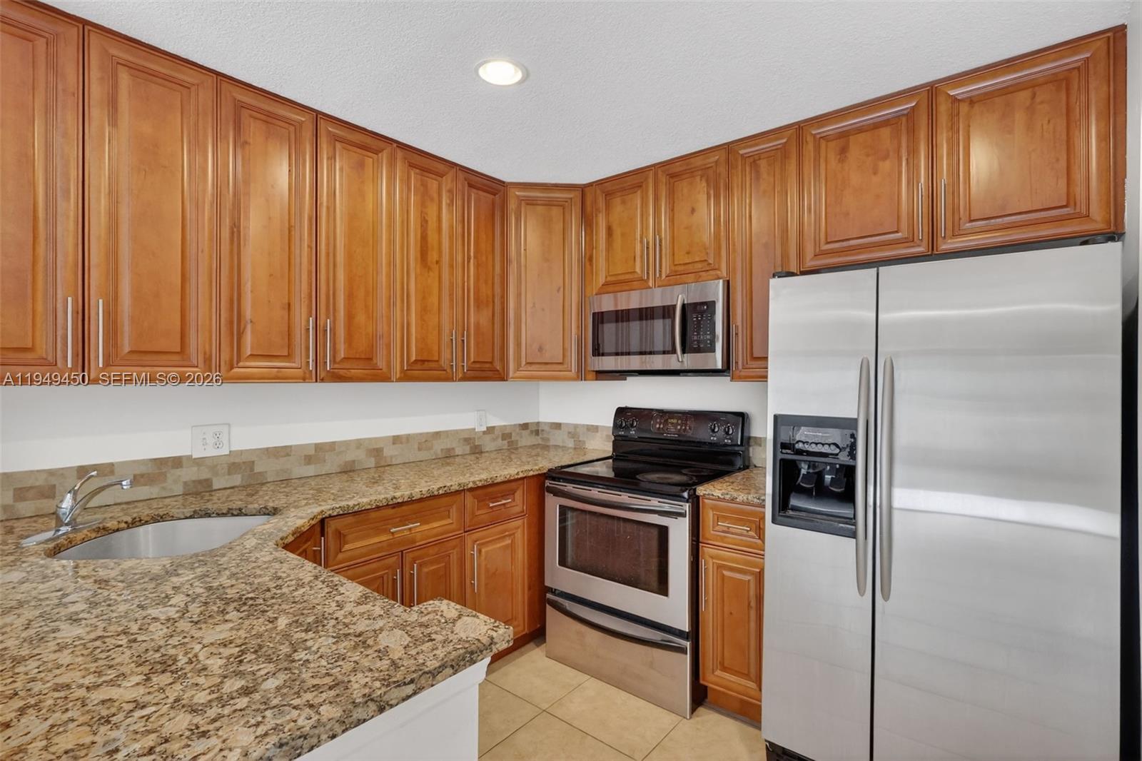 CEDAR GARDENS TOWNHOUSES - Residential