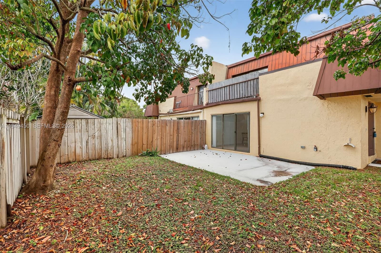 CEDAR GARDENS TOWNHOUSES - Residential